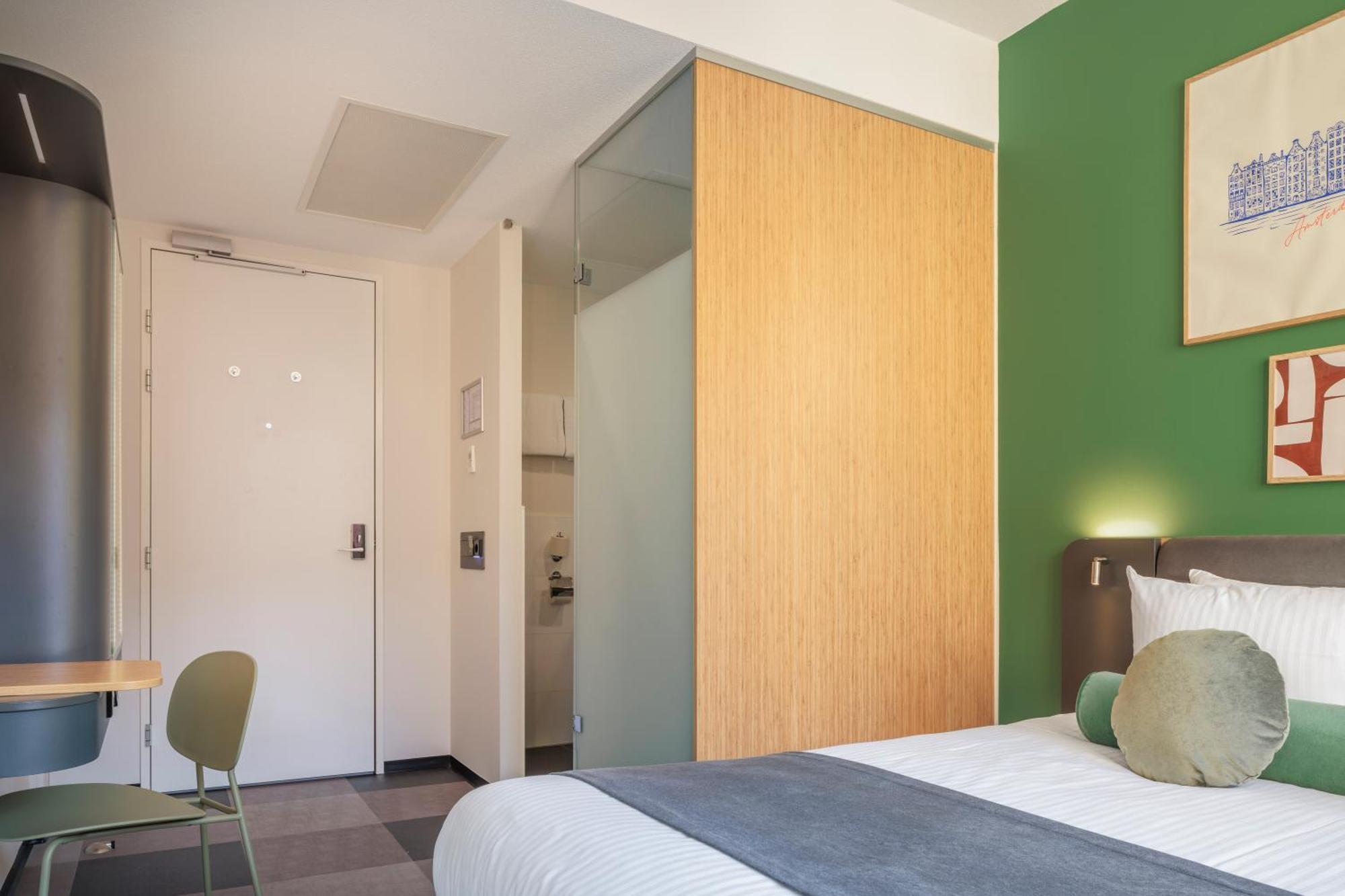 Maxhotel Amsterdam Airport Schiphol - Recently Renovated Hoofddorp Bilik gambar
