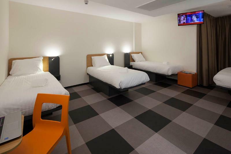 Maxhotel Amsterdam Airport Schiphol - Recently Renovated Hoofddorp Luaran gambar